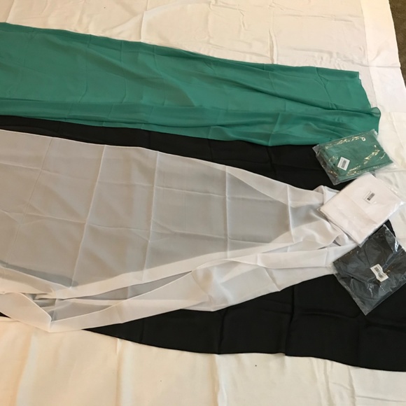 White Chiffon scarf - Picture 2 of 2